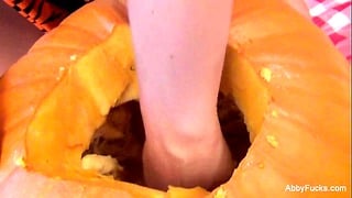 Abigail Mac’s Halloween Solo