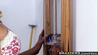 B. Got Boobs – Big Tit Corner Pocket Scene Starring Codi Carmichael And Keiran Lee