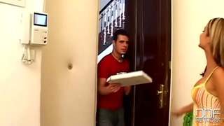 Blowjob For Pizza