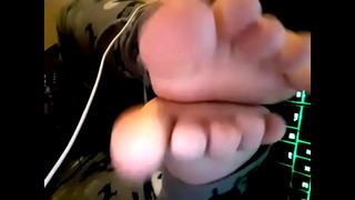 Friends Feet
