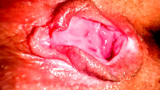 Tiktoker girl made close up video of her pink pussy before and after loosing virginity