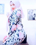 gelek tiktok bertudung