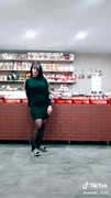 Aze Tiktok girl nylon feet