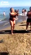 GITANAS CULONAS BAILANDO EN BIKINI EN TIKTOK GUARRAS