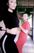 uyyxhssn
