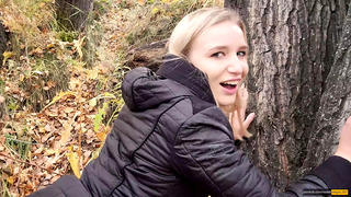 My teen stepsister loves to fuck and swallow cum outdoors. – POV