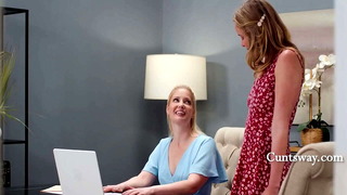 Oysters Got Nothing Over Stepmoms Pussy – Charlotte Stokely, Khloe Kingsley